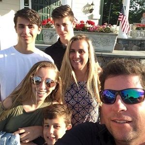 Meet your Posher, Thomas